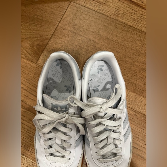 EUC Adidas Samba OG Women’s Halo Blue 7.5 - Picture 4 of 7